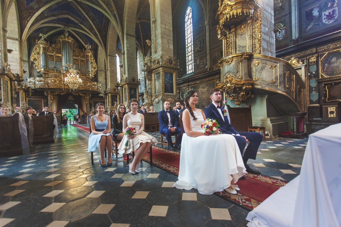 Piękny Ślub Katedra Bazylika w Sandomierzu Fotografia Ślubna Michał Mach